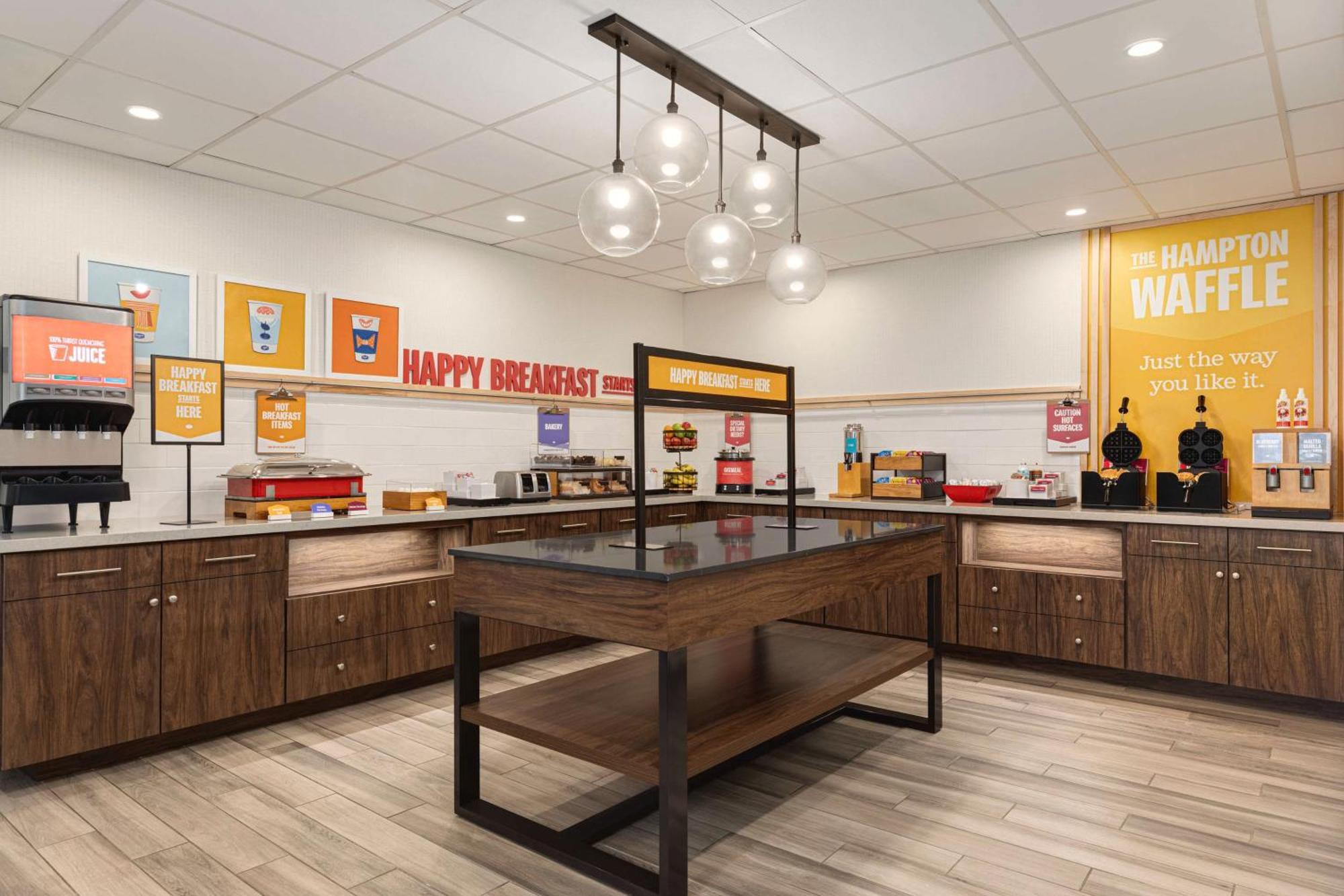 Fishersville Hampton Inn Waynesboro/Stuarts Draft מראה חיצוני תמונה
