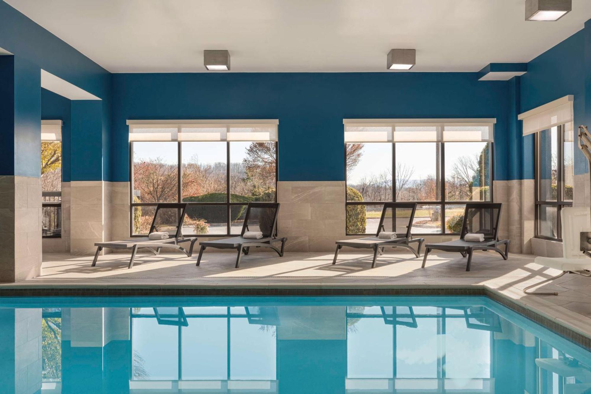 Fishersville Hampton Inn Waynesboro/Stuarts Draft מראה חיצוני תמונה