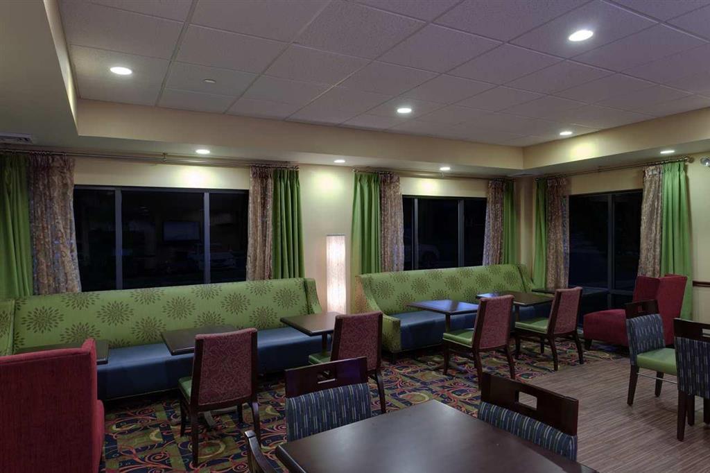 Fishersville Hampton Inn Waynesboro/Stuarts Draft מראה פנימי תמונה