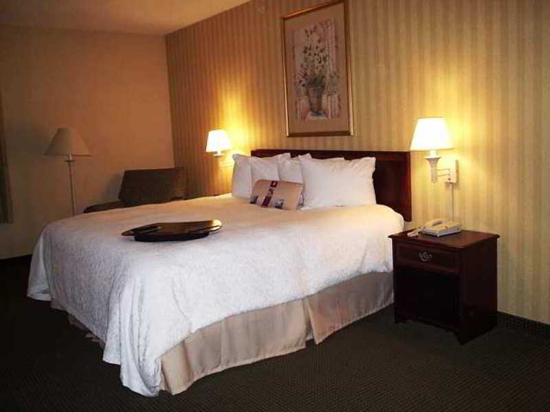 Fishersville Hampton Inn Waynesboro/Stuarts Draft חדר תמונה